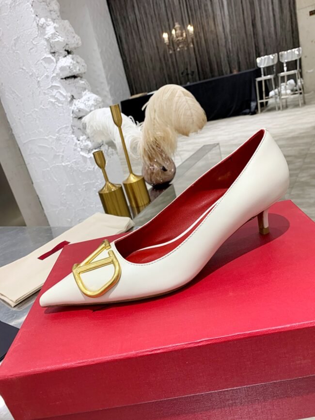 Valentin's Slave Heels Fashion Shoe Collection Garavani VLogo Signature Collection - Image 2
